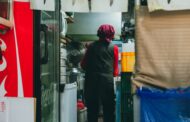 Why Every Salon Professional Needs a Bleach Proof Apron: Protect Your Clothing and Work Confidently
