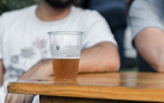 Plastic Beer Pitchers: The Best Choice for Parties, Bars, and Backyard Gatherings