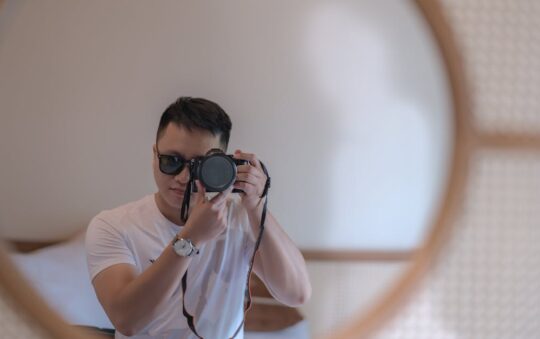 Round Shot Glasses: The Classic Choice for Parties, Home Bars, and Everyday Fun